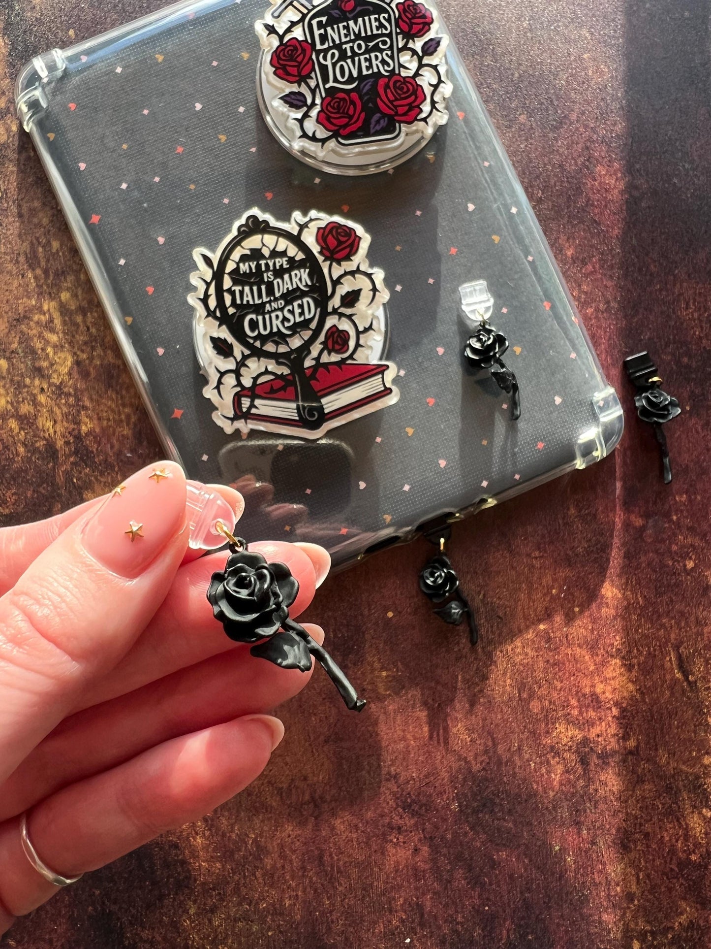 Dark romance kindle holder & Dust plug charm - Dark romance reader accessories