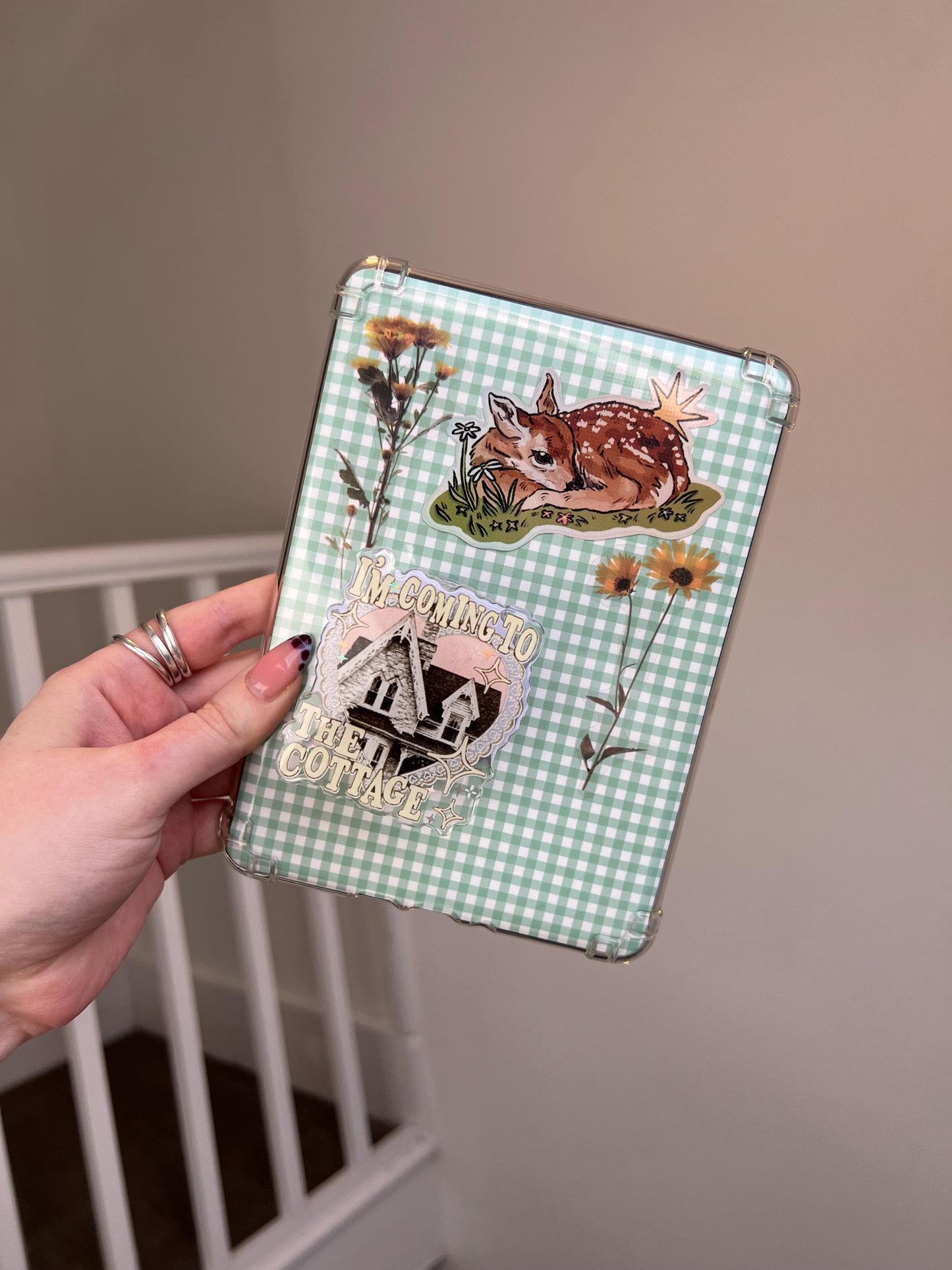 I'm Coming To The Cottage device grip - Hocky romance reader accessories