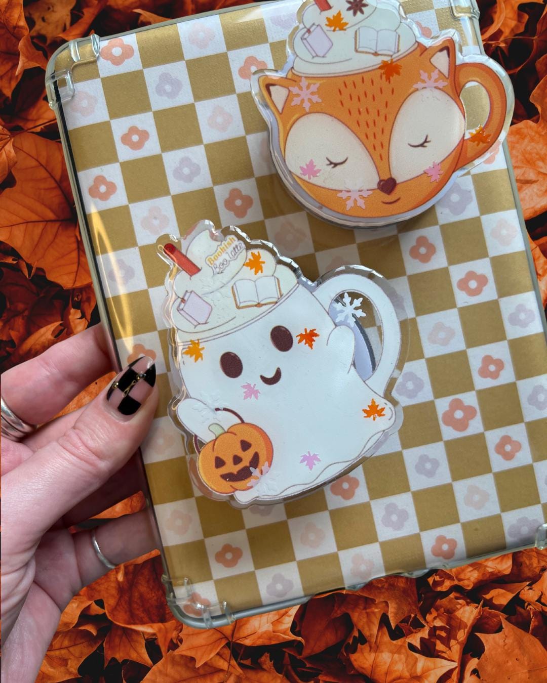 Halloween hot drink device holder - cosy autumn reader accessories
