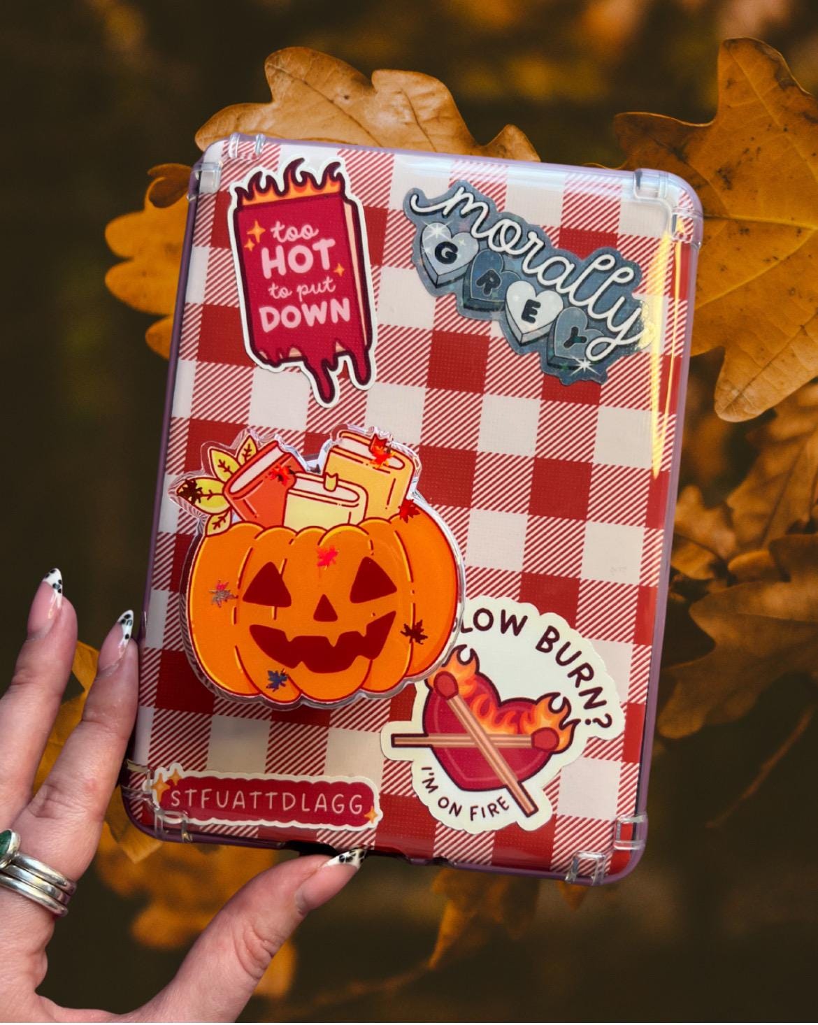 Halloween kindle holder phone holder - Autumnal cosy reader accessories