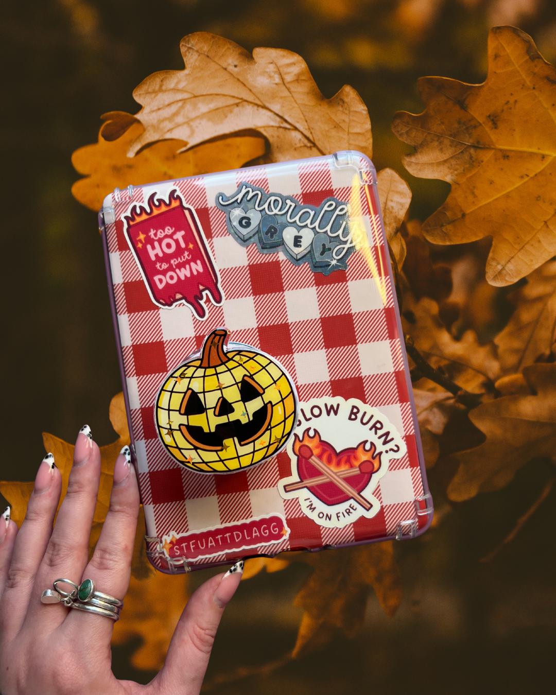 Halloween kindle holder - Autumnal e reader bookish accessories